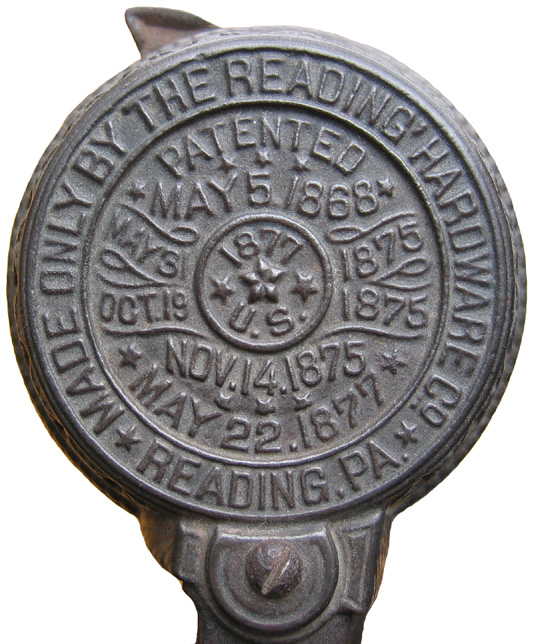 Close Up Image of Reading 77 Cap